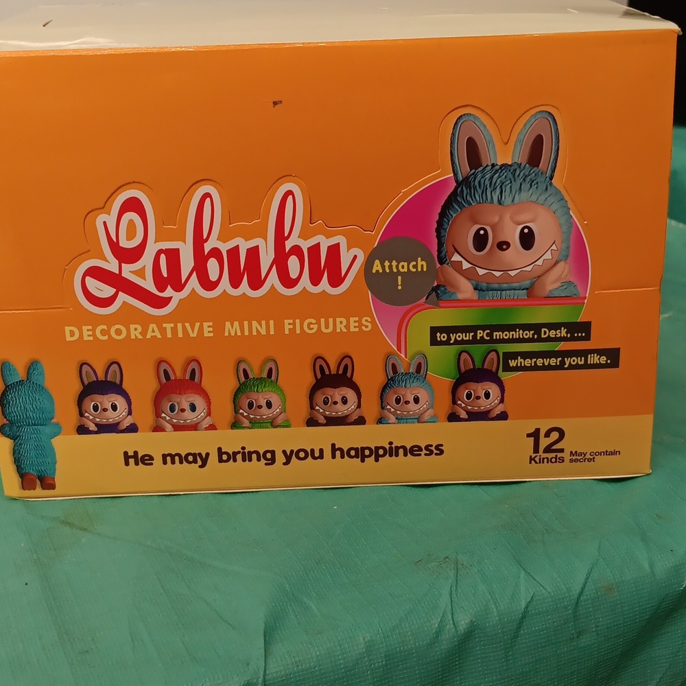 Labubu Series Blind Box Mini Figures - Picture 7 of 9